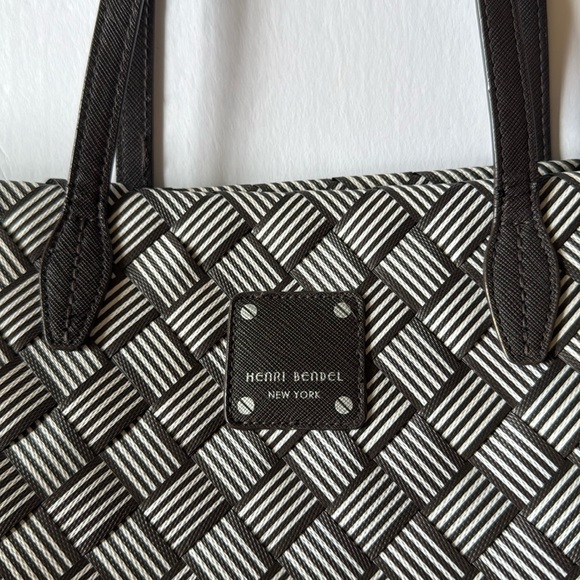 Henri Bendel Woven Tote Bag - Picture 6 of 9